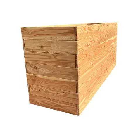 Modřínový záhon výšky 70 cm